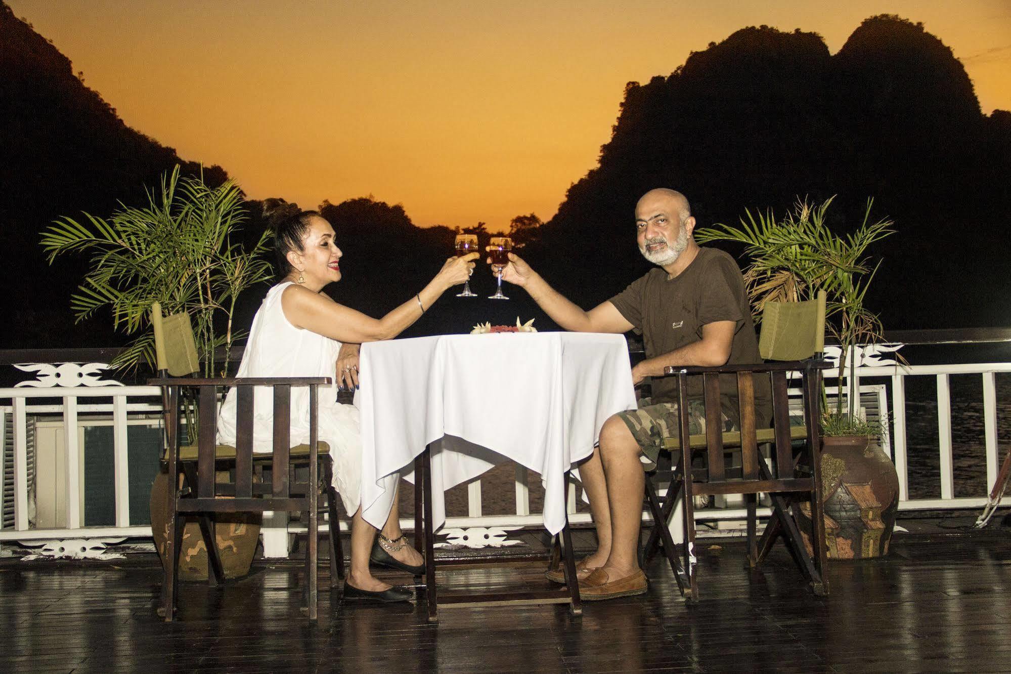 Lapinta Boutique Cruises Hotell Ha Long Eksteriør bilde